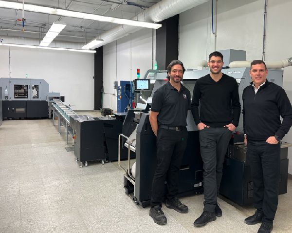 (L to R): John Kaliotzakis, RM Machinery; Alex Legue, Graphiscan ; Karl Belafi, Standard. 