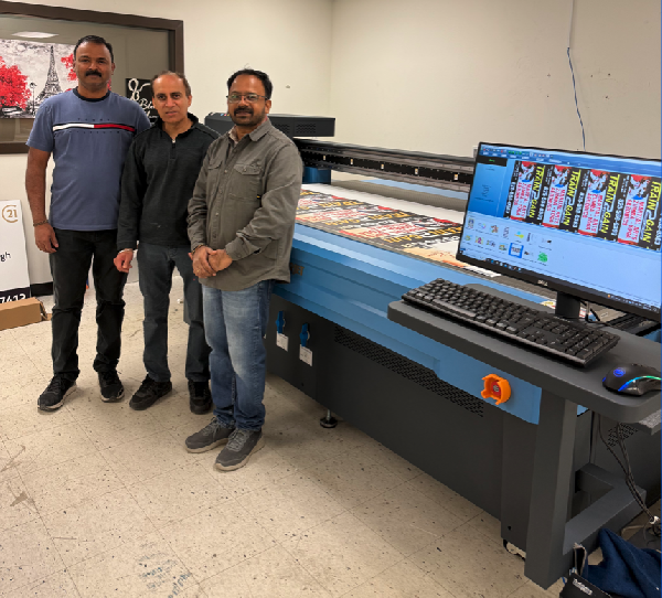 Binoj Antony V.P.of Omang , Inderjit Batra, Owner Jassal Sign -Calgary,   Rajesh Gopinath Engineer for Omang 